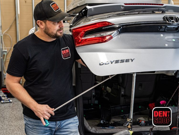 paintless dent removal on a honda odyssey